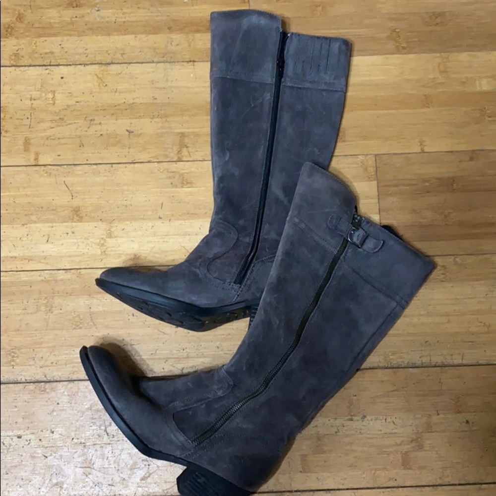 Women’s boots